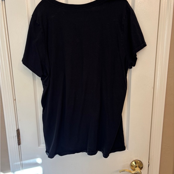 Torrid Black Love Revolt 100% Cotton T-Shirt Oversized Women’s Size 3 or 3X - Picture 3 of 6